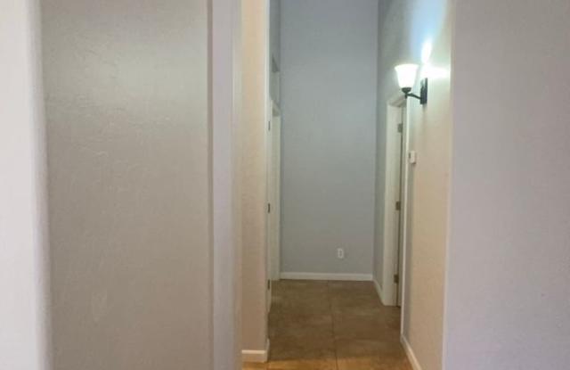 Gorgeous Single-Level Home in Las Sendas: 3-Bed, 2-Bath Oasis with Vaunted Ceilings, Plantation Shutters, and Split Floor Plan, Gallery 3