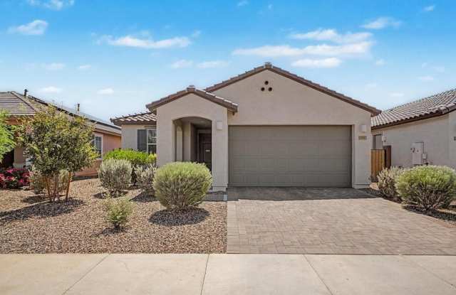 Modern 3/2 in Resort Style Community Gallery 1