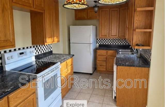 1736 Oakley Drive Gallery 2