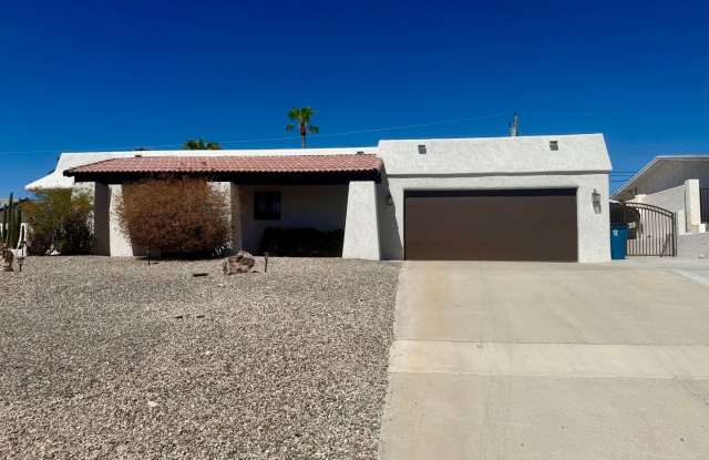 Furnished Winter/ Short Term Rental - Pool Home Gallery 1