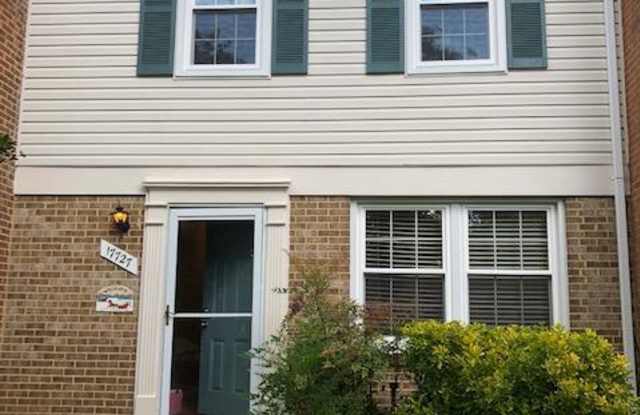 17727 BUEHLER ROAD Gallery 2