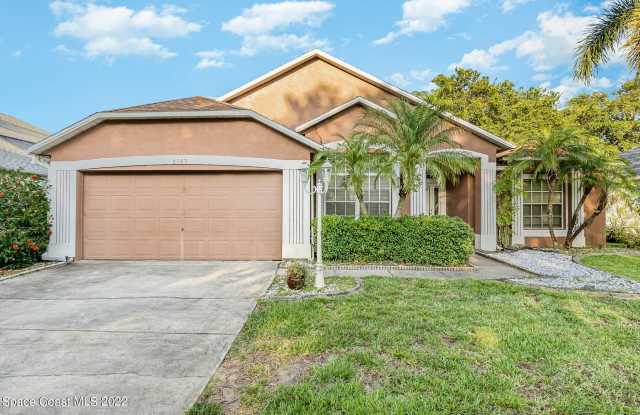 2187 Hedgerow Drive Gallery 3