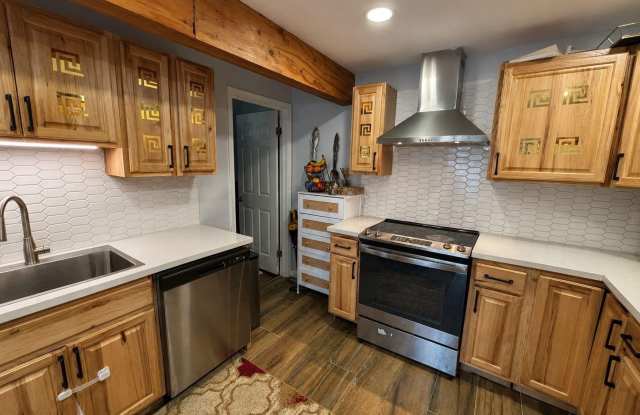4305 KENTLAND Drive Gallery 3