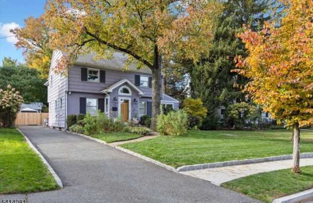 460 Grove St photos photos