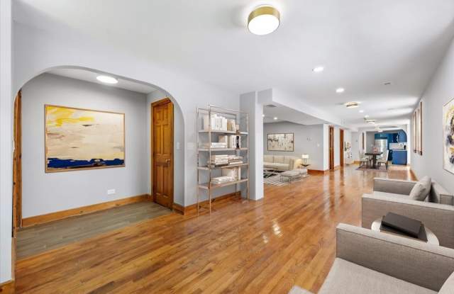 2515 N Talman Avenue Gallery 2