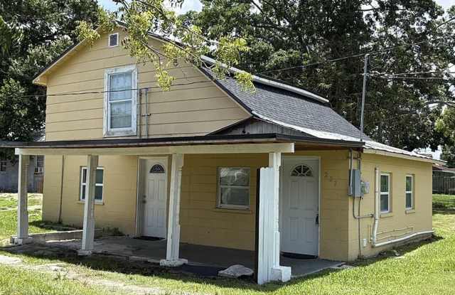For rent minutes from Downtown Lakeland photos photos