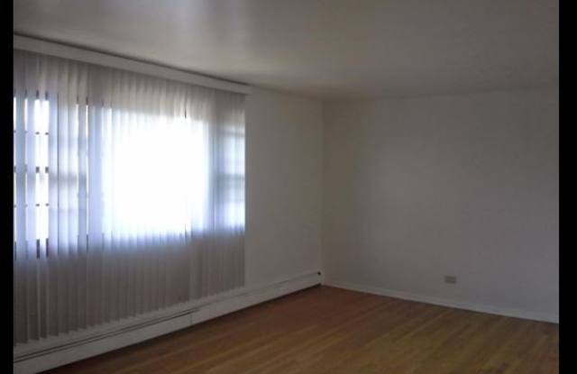 7824 S Shore Dr Gallery 4