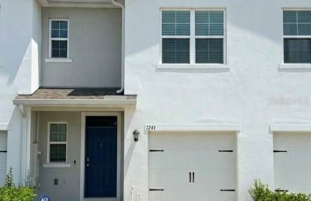 1241 BALSAM Drive Gallery 1