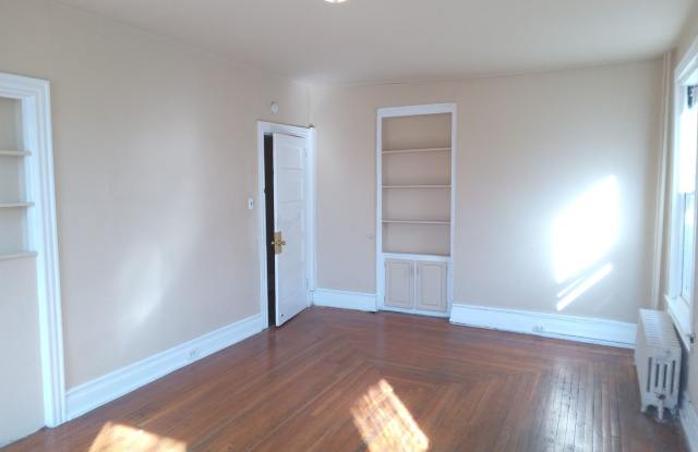 1046 W. Walnut Street - 1046 Walnut Street, Allentown, PA 18102