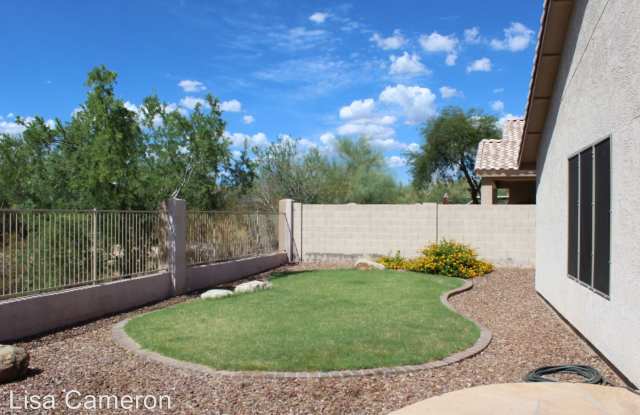4926 E Barwick Dr Gallery 4
