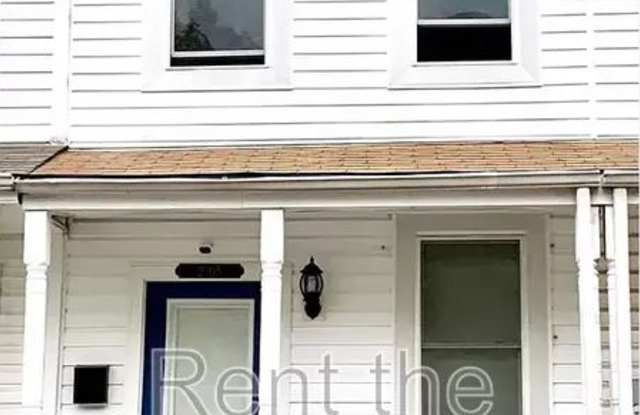 2005 Gales Street NE photos photos