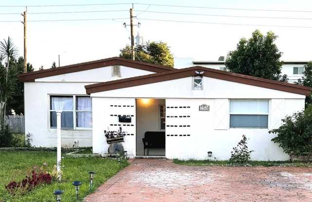 1960 NE 173rd st photos photos