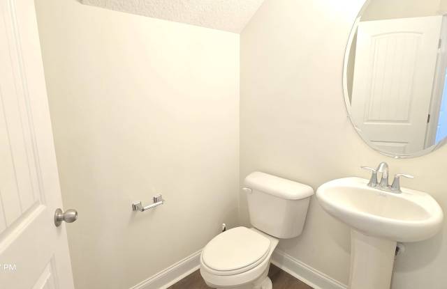 1301 Grayson Avenue Gallery 4
