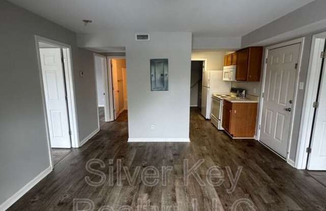 220 Willow Creek Drive Gallery 4