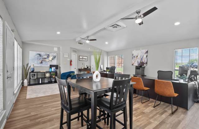 Parkwood Square Estates Gallery 2
