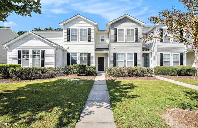 Beautifully Updated 3BR/3BA Coastal Townhome in Prime Location! photos photos