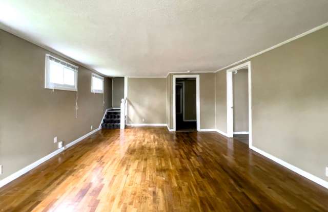 Hardwood Floors photos photos