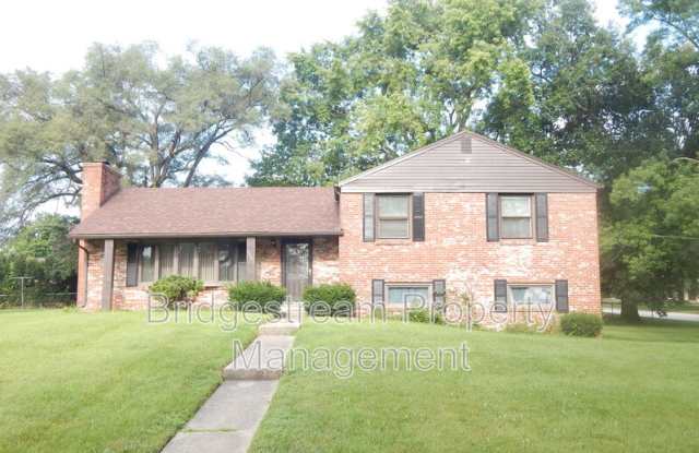 7541 Mintwood Avenue photos photos