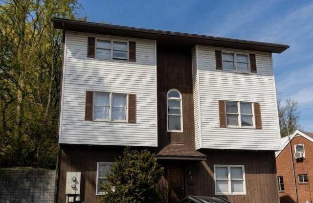 32 Highland Avenue photos photos