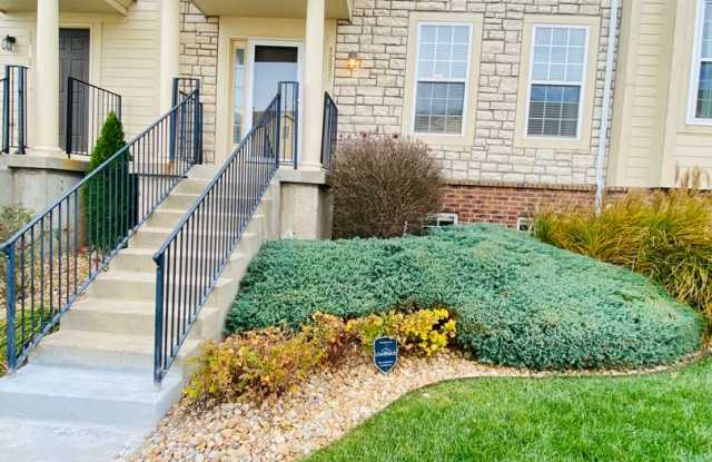 {12337} Spacious Stone Creek Village Townhouse + All Appliances Included + Lawn Care Included + 1 car garage + 2 Master Bedrooms! photos photos