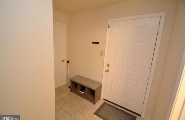 11713 KARBON HILL COURT Gallery 2