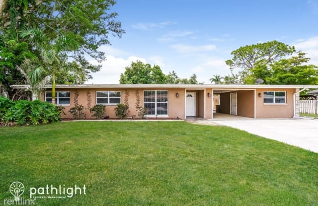 2436 Ephraim Ave UNIT - 2436 Ephraim Avenue, Villas, FL 33907