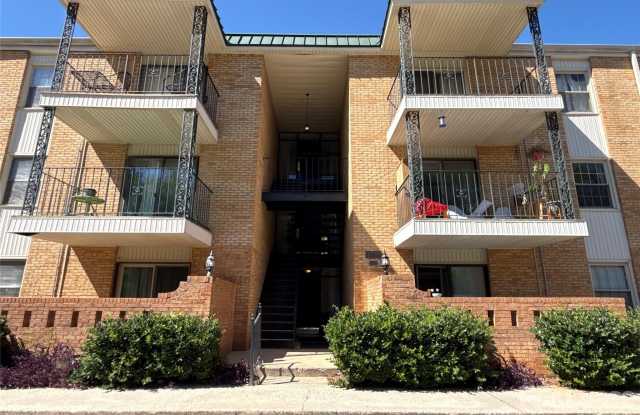 4739 Hedgemore Drive Gallery 1