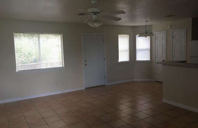 891 Sagewood Trl Gallery 2