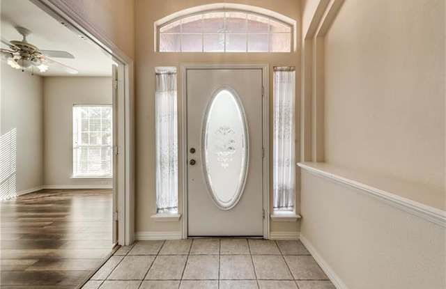 3519 Heatherbrook Drive Gallery 4
