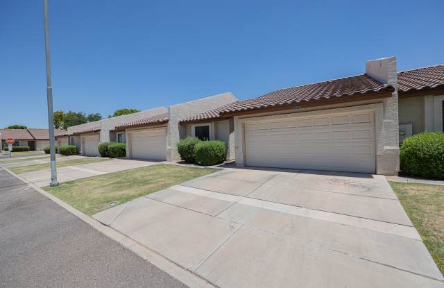 9143 N 68TH DR photos photos