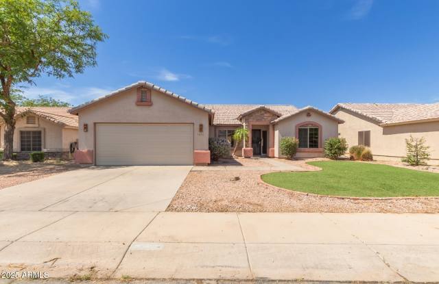 1642 E DESERT Lane photos photos