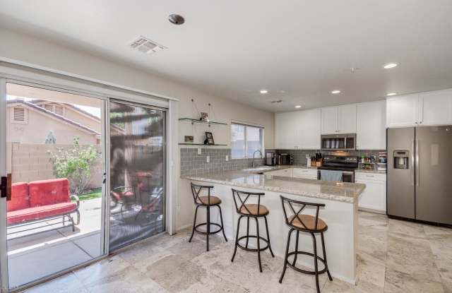 8961 E YUCCA Street - 8961 East Yucca Street, Scottsdale, AZ 85260