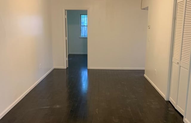 459 S 17th St Gallery 2