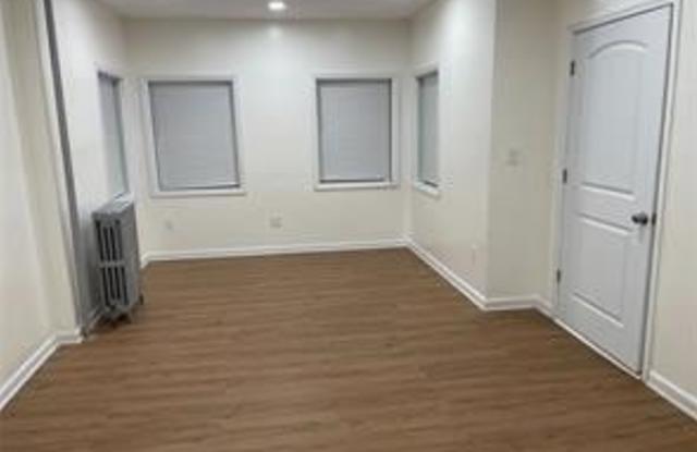 815 E 21st Street photos photos