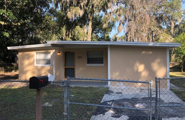 727 E 59th St - 727 E 59th St, Jacksonville, FL 32208