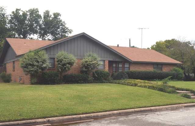 7400 Deaver Drive - 7400 Deaver Drive, North Richland Hills, TX 76180