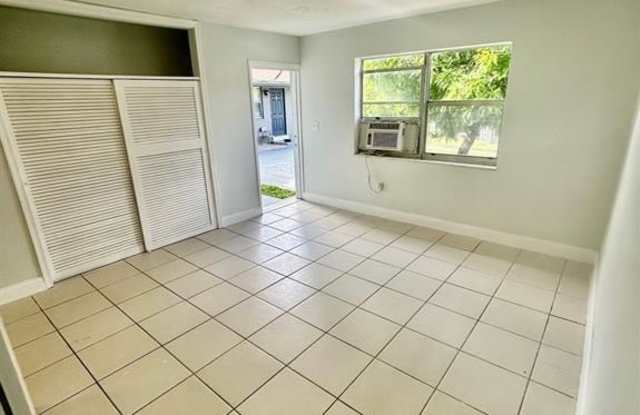 7311 Venetian St Gallery 3