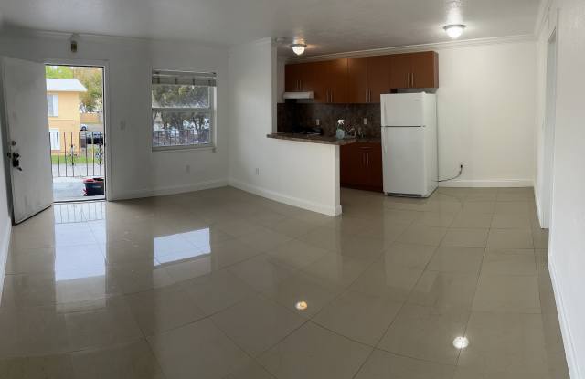 3855 Sw 79th Ave photos photos