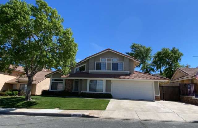 (APPLICATION PENDING) Beautiful Rancho Vista Home with Bonus Room - 4700 Vitrina Lane, Palmdale, CA 93551