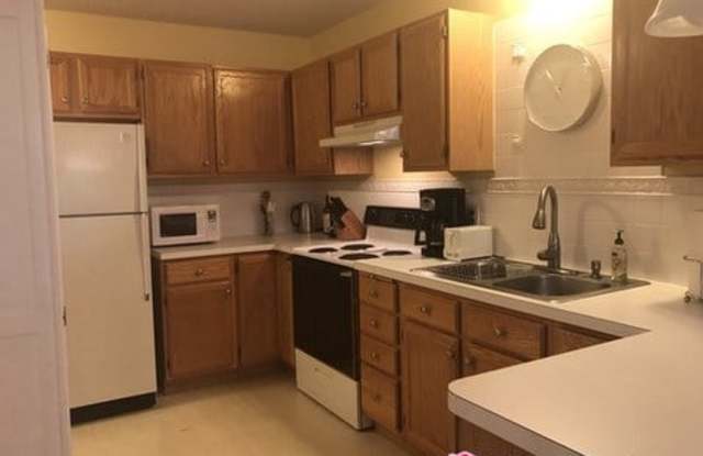 1856 Sapphire Pt Gallery 4