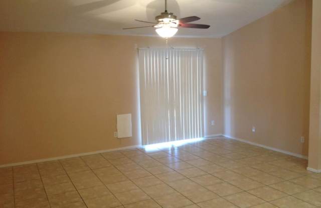 1270 S Wagon Wheel Dr Gallery 3