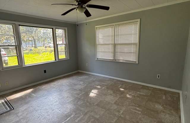 773 Shuman Street Gallery 2