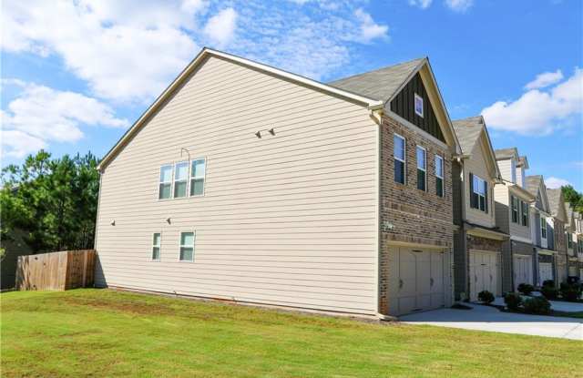 3899 Augustine Place Gallery 2