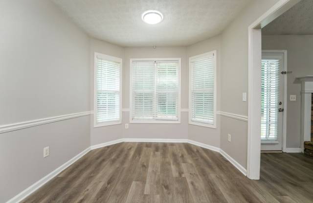 667 Stonecrest Dr Gallery 3
