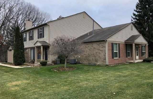 210 Pine Tree Ridge Drive Gallery 3