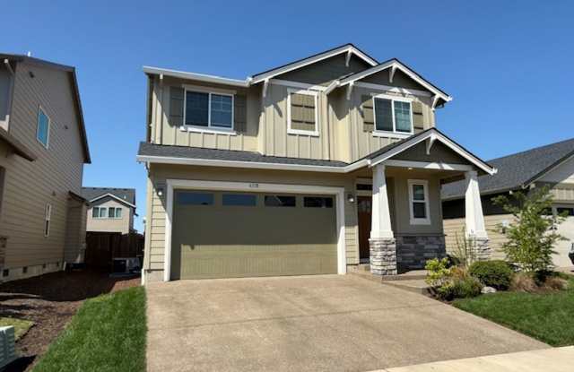 Gorgeous Custom Pet Friendly Four Bedroom Home! photos photos