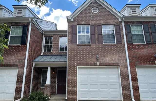 3233 Glenloch Place Gallery 1