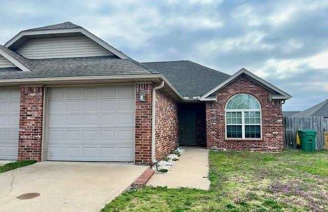 213 Sage  ST - 213 Sage Street, Centerton, AR 72719
