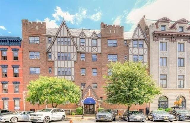 1015 WASHINGTON ST - 1015 Washington Street, Hoboken, NJ 07030