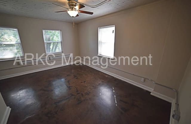 3136 Grand Avenue Unit: 7 - 3136 Grand Avenue, Kansas City, MO 64111